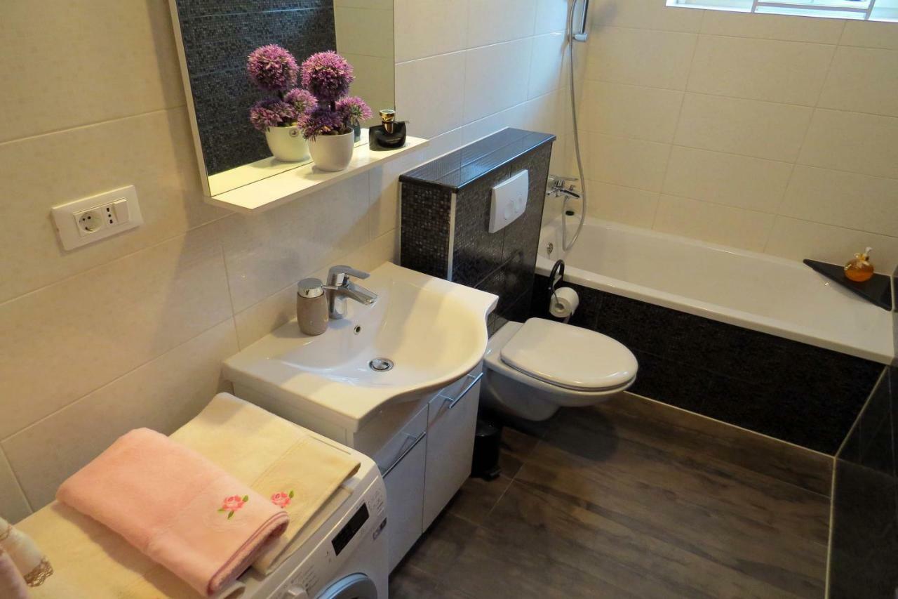 Apartman Jakir Baska Voda Exterior photo